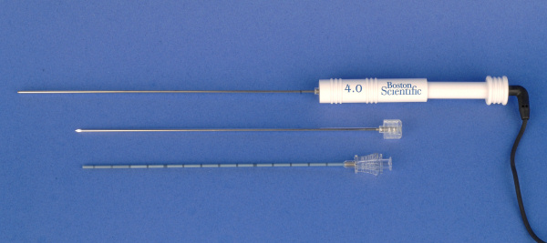 15g co-access sheathed needle. Co-axial access system allowing biopsy of target lesion along same tract..